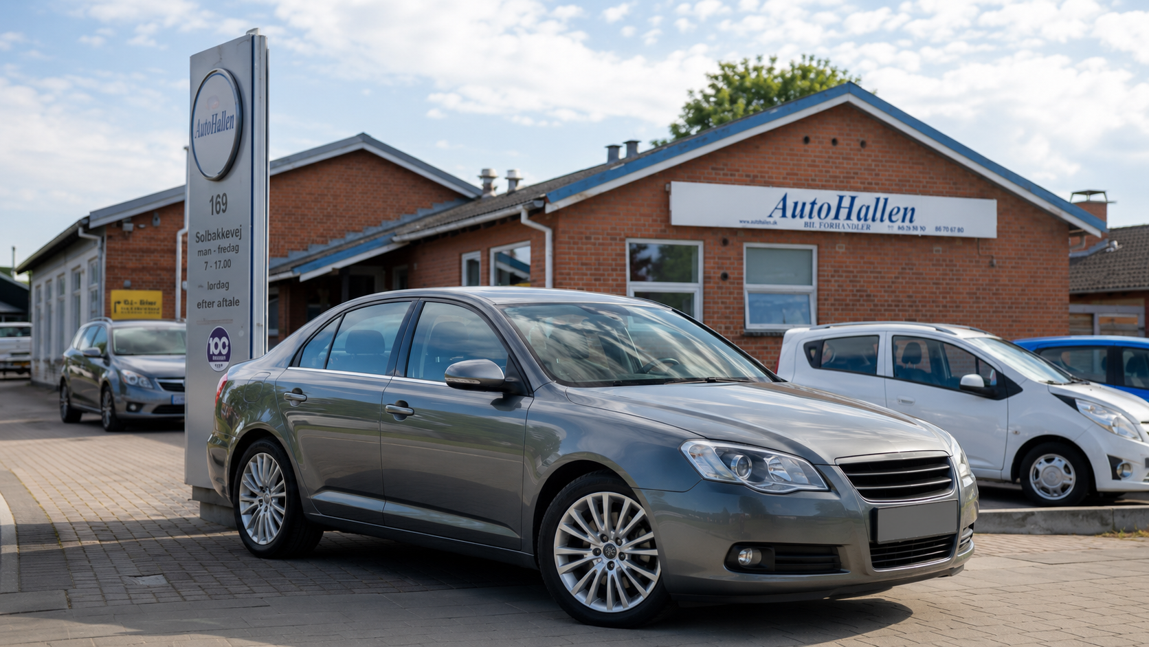Autohallen - familieejet bilforhandler og værksted i Kastrup